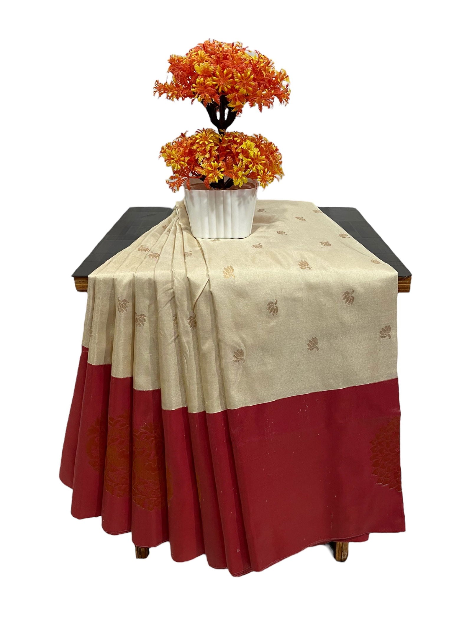 Big Peacock Border Half White Pure Silk Saree - chinnappasarees 