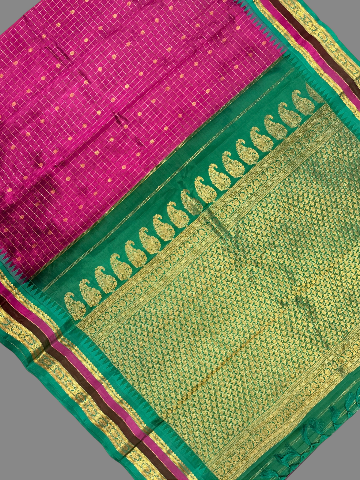 Gap Border Checks Magenta Pure Silk Saree