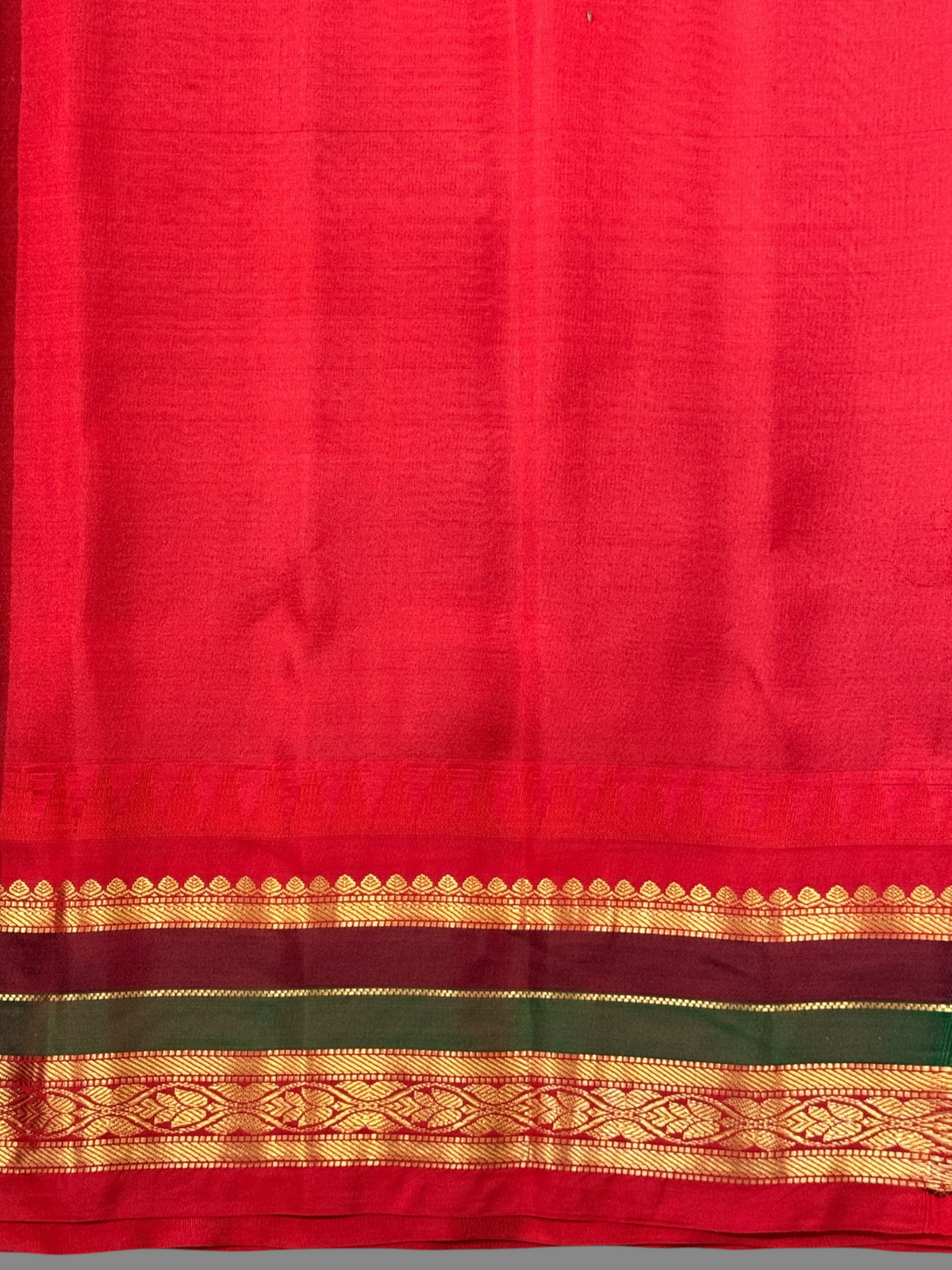 Gap Border Checks Silver Grey Pure Silk Saree