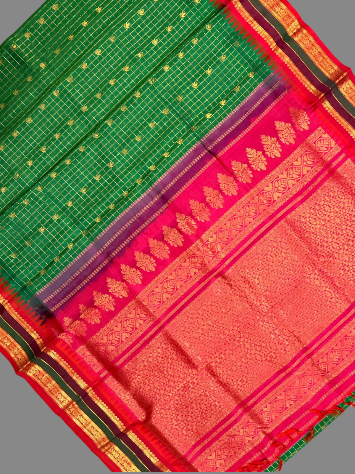 Gap Border Checks Peacock Green Pure Silk Saree