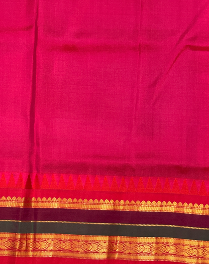 Gap Border Checks Peacock Green Pure Silk Saree