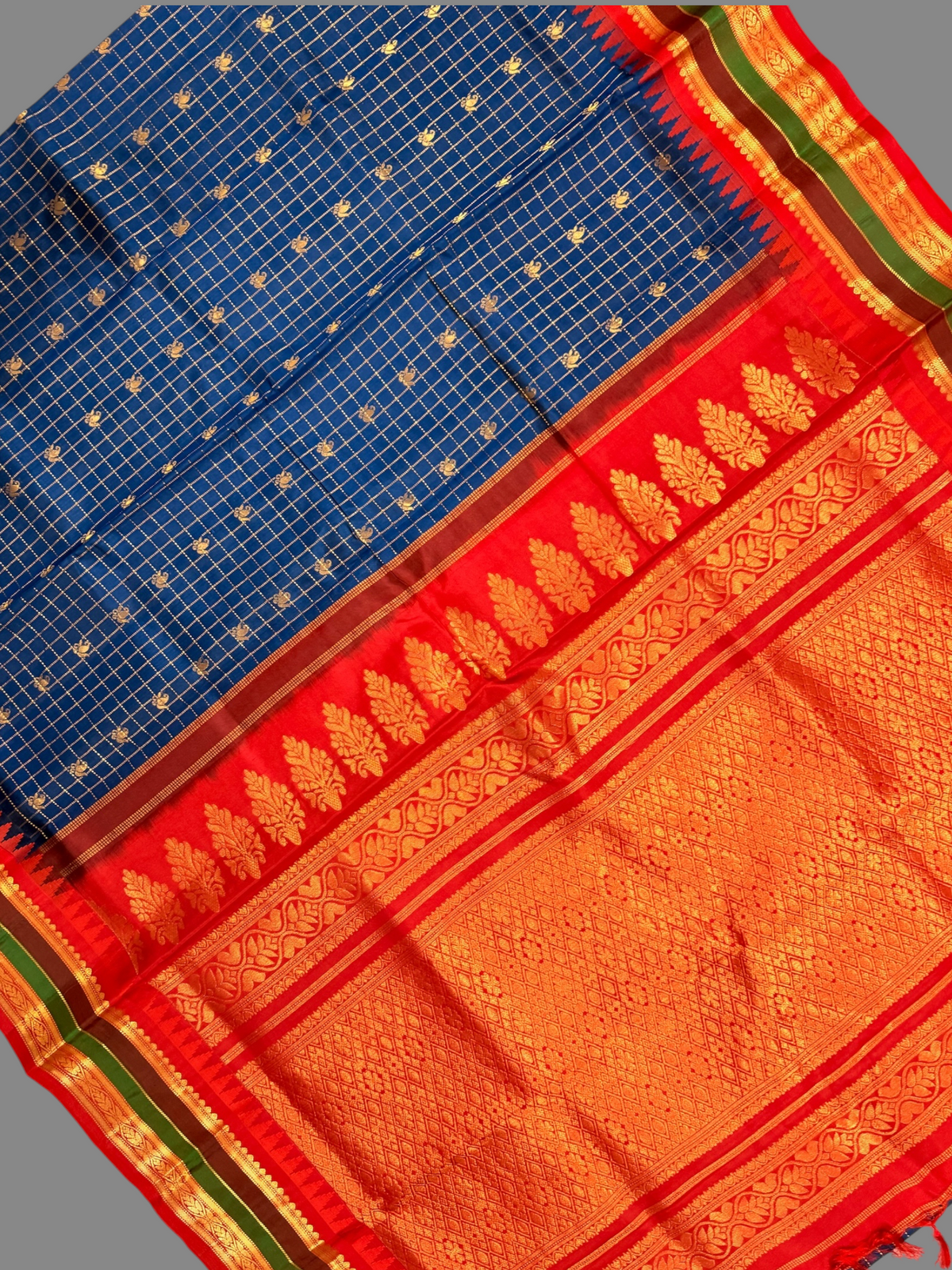 Gap Border Checks Dark Blue Pure Silk Saree