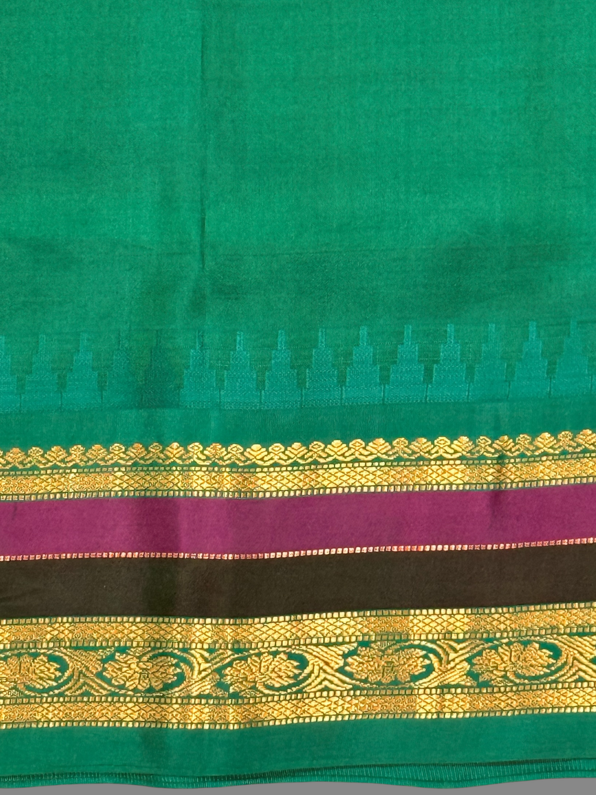 Gap Border Checks Black Pure Silk Saree