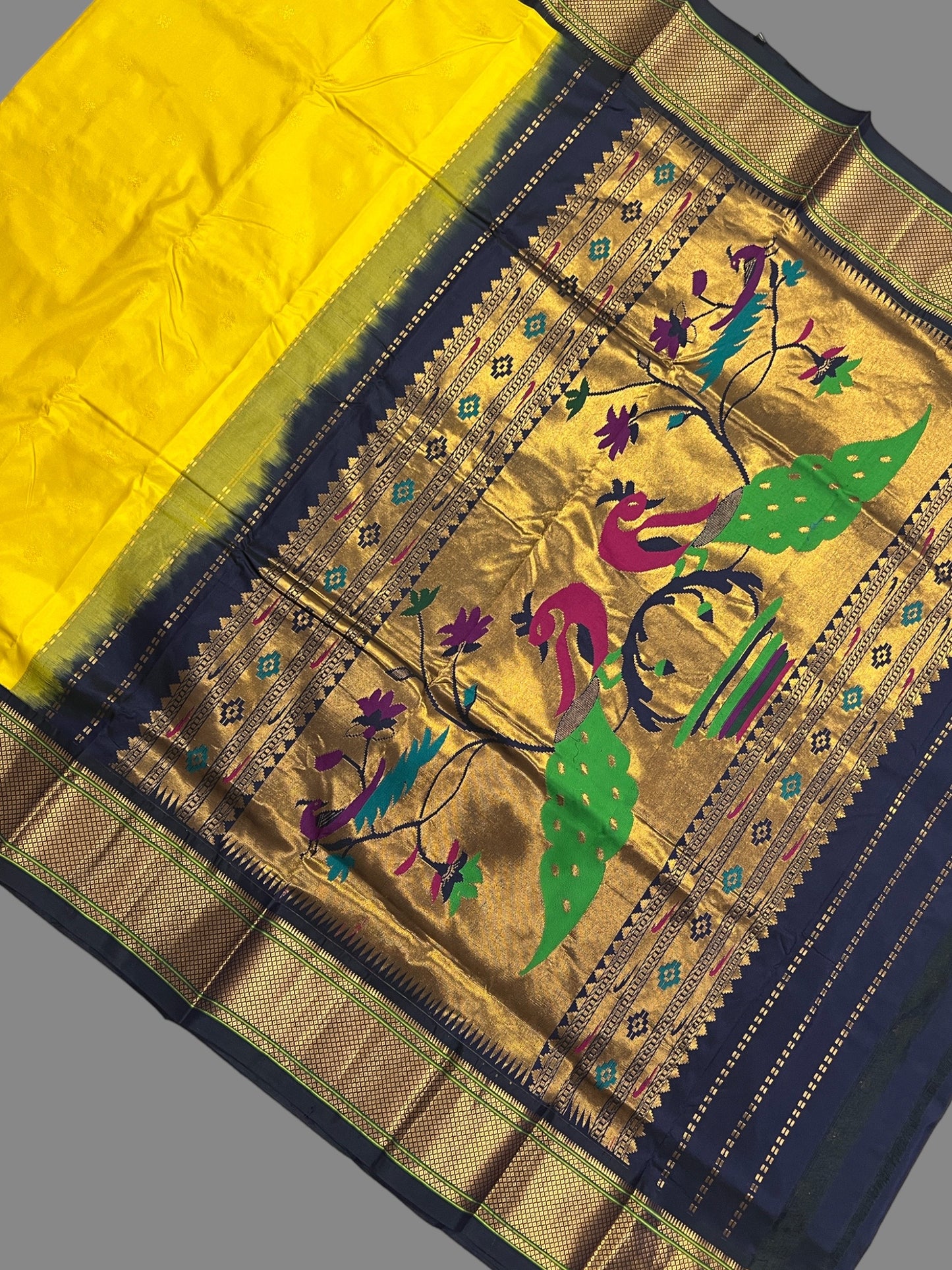 Paithani Dazzle Yellow Pure Silk Sarees