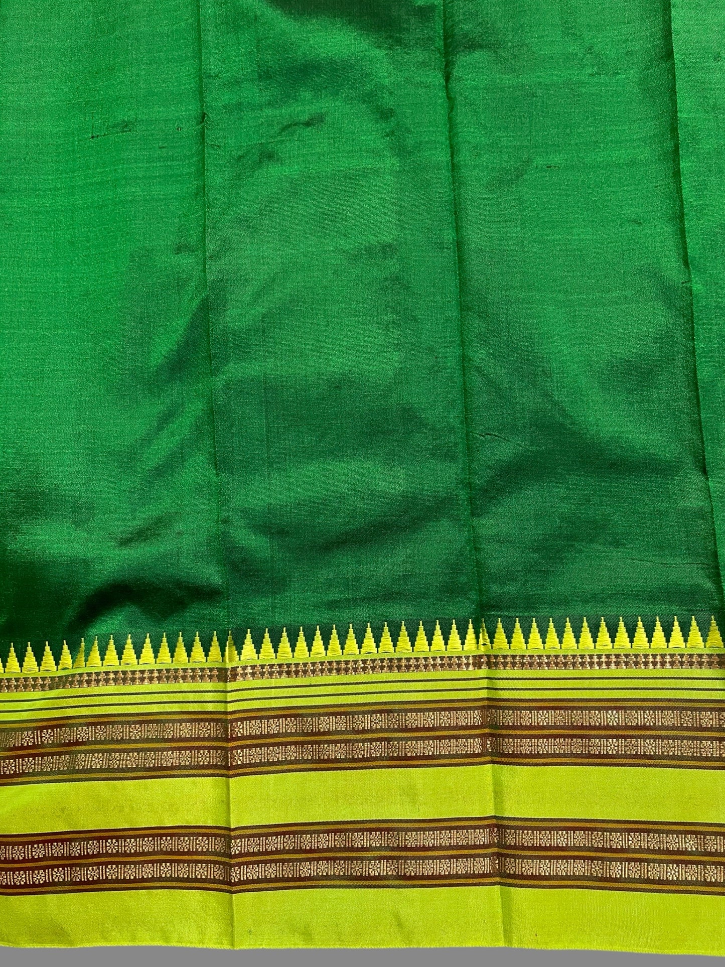 Narayanpet Plain Dark Green Pure Silk