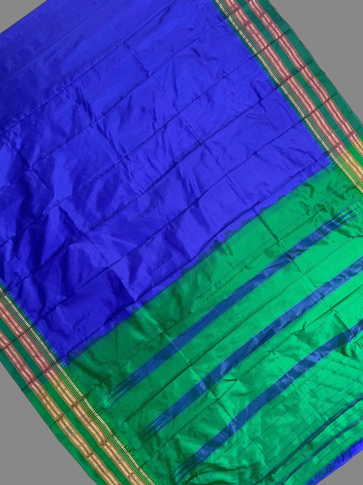 Narayanpet Plain Dark Blue Pure Silk Saree