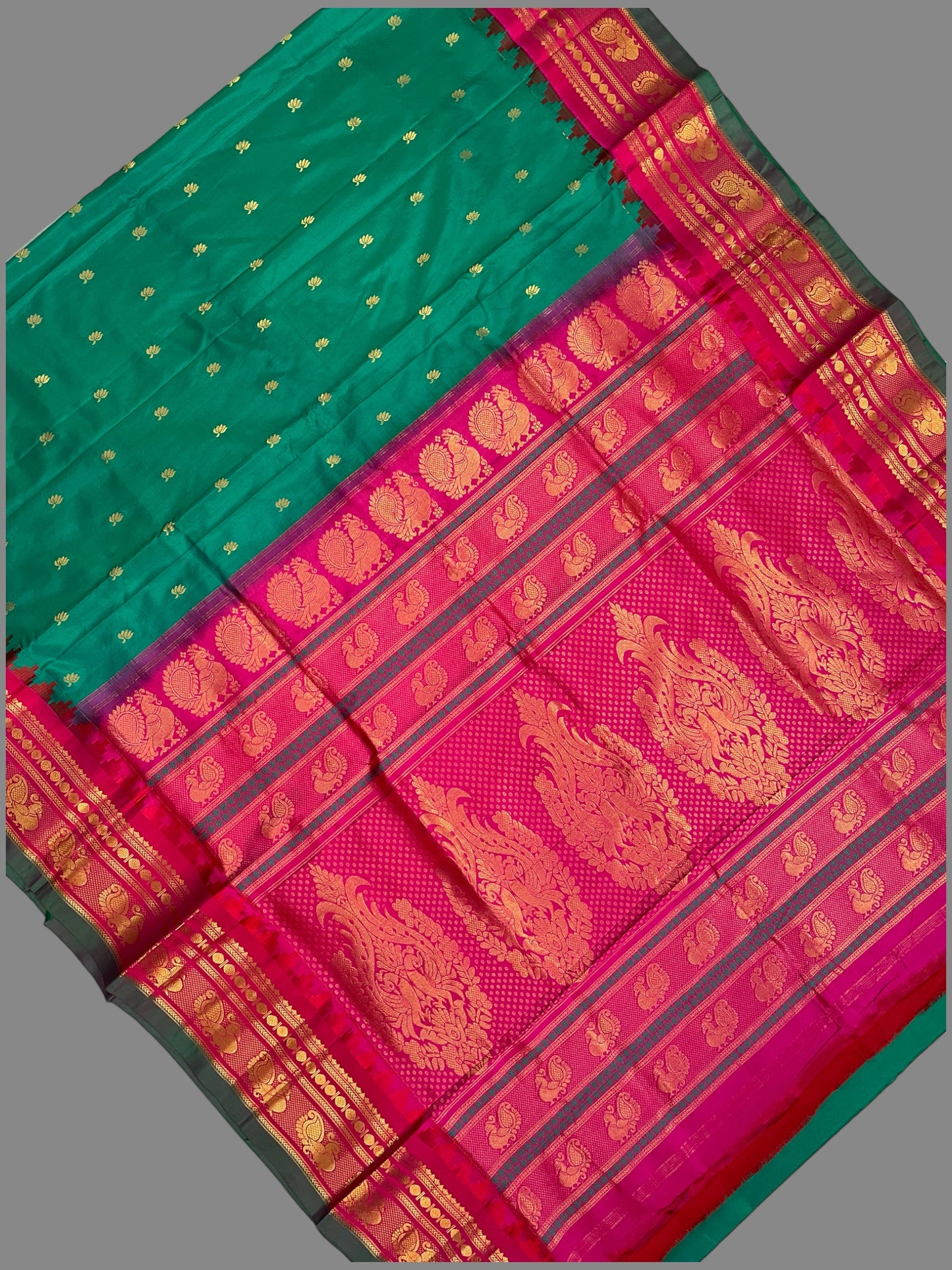 Mahalaxmi Border Emerald Green Pure Silk Saree