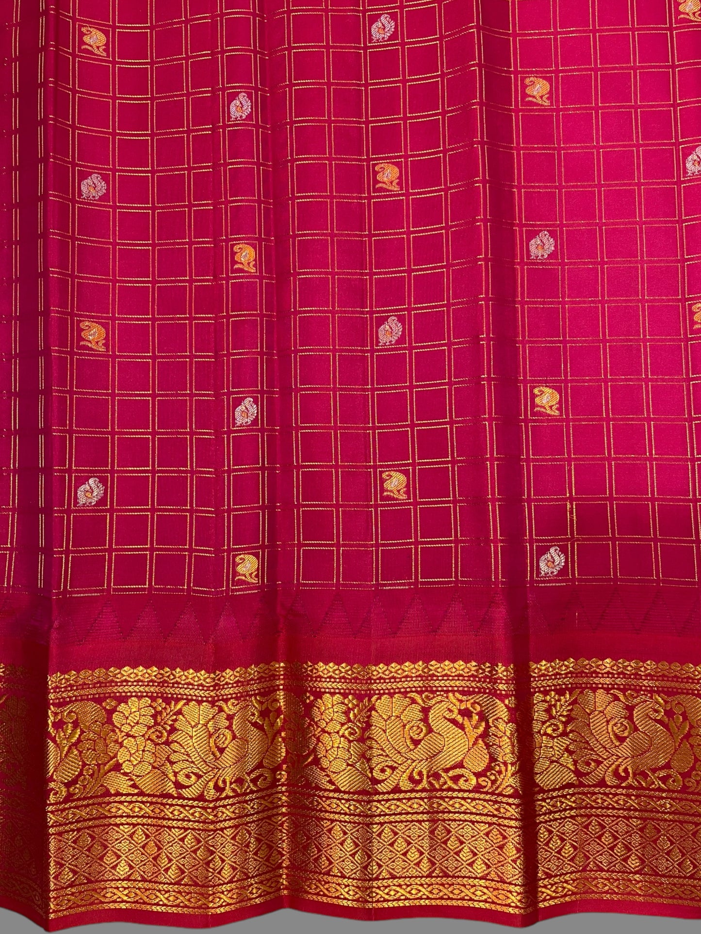 Humsa Big Checks Emerald Green Pure Silk Saree