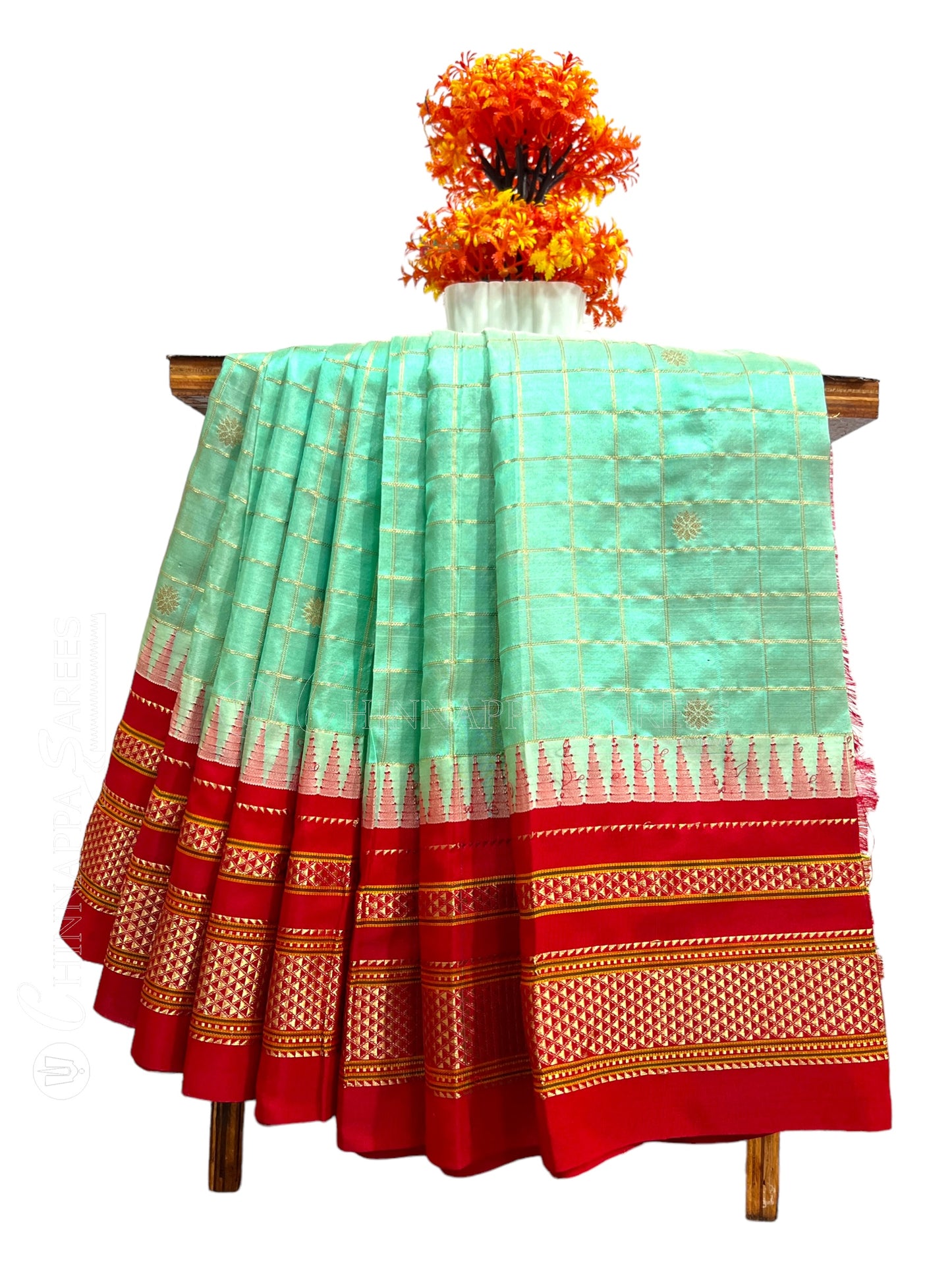 Peshwai Big Checks Light Pista Pure Silk Saree