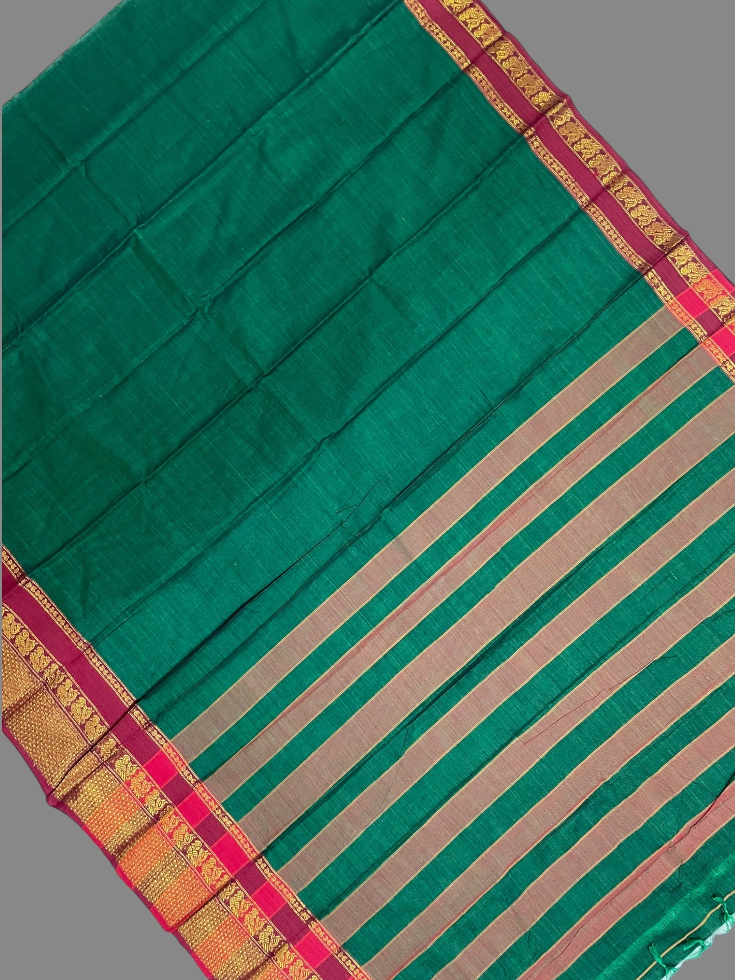 Narayanpet Dark Green Cotton Saree CS320