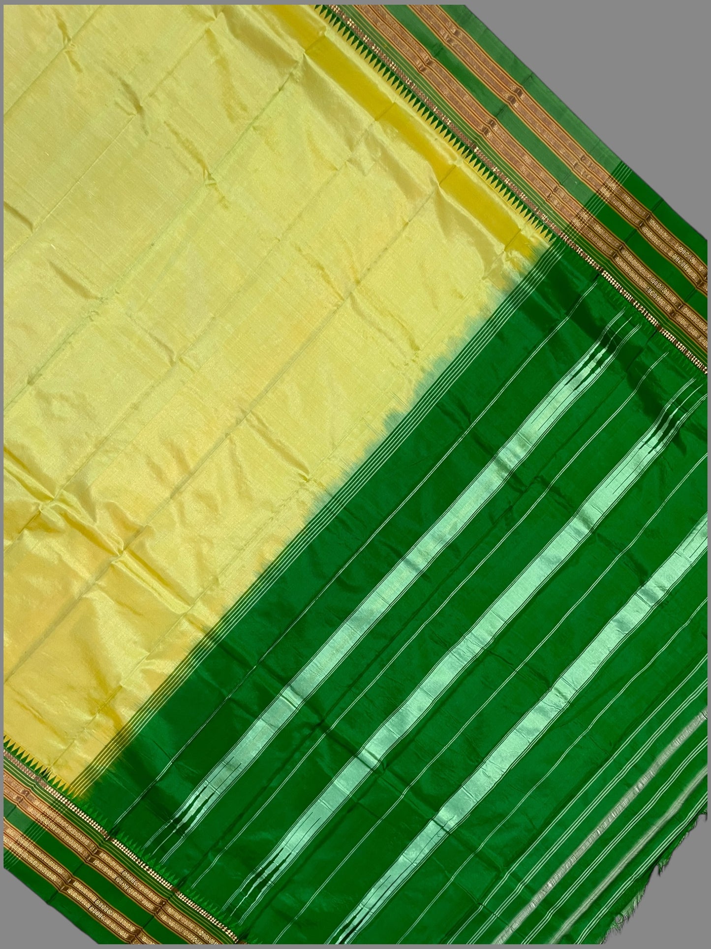 Narayanpet Plain Straw colour pure Silk Saree