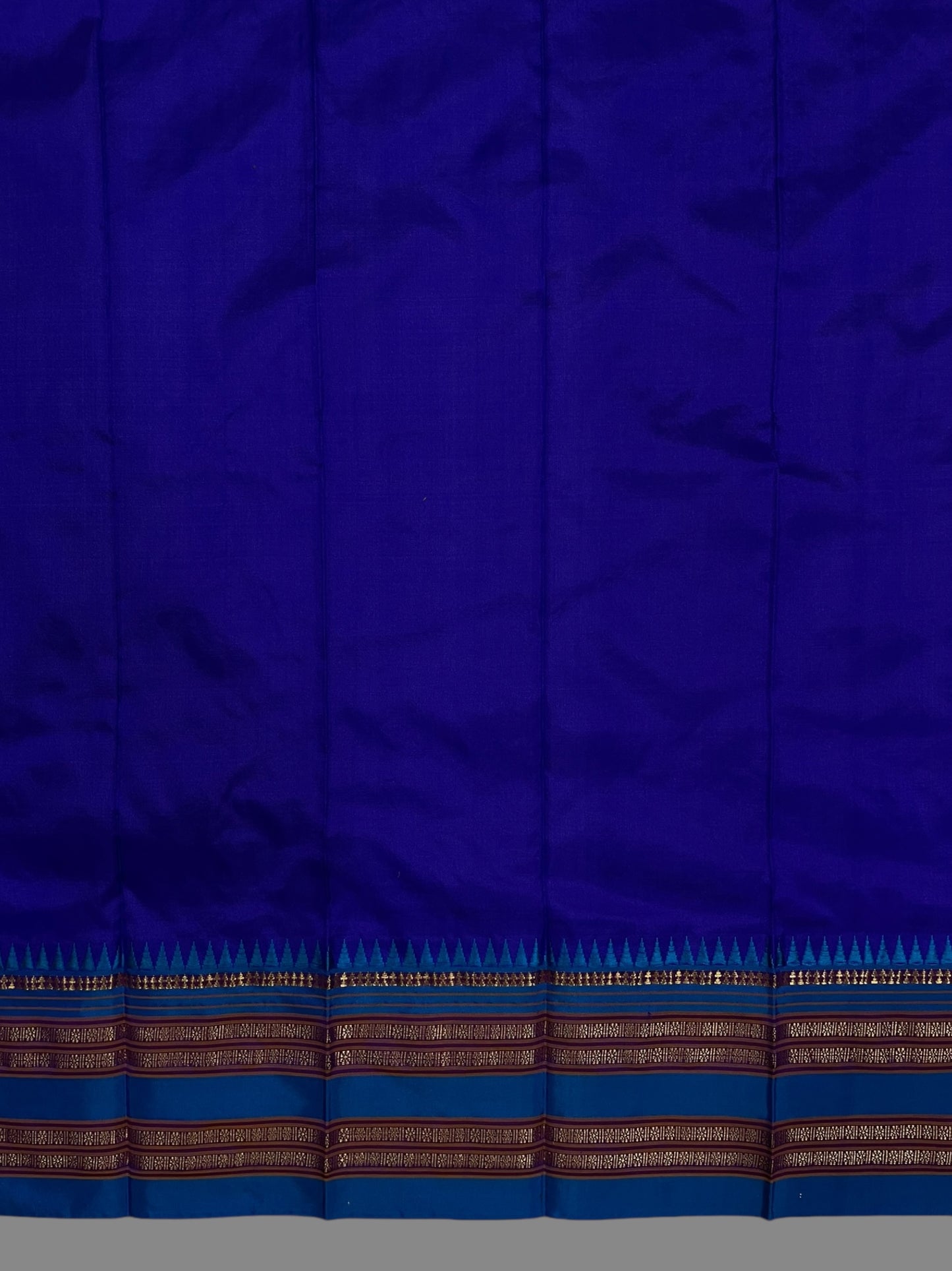 Narayanpet Plain Royal Blue colour pure Silk Saree