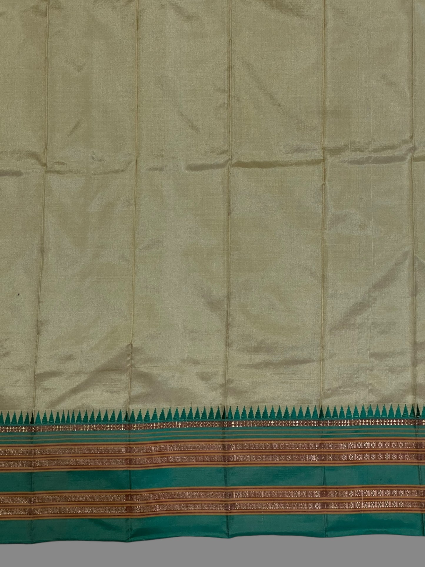 Narayanpet Plain Cream colour  pure Silk Saree