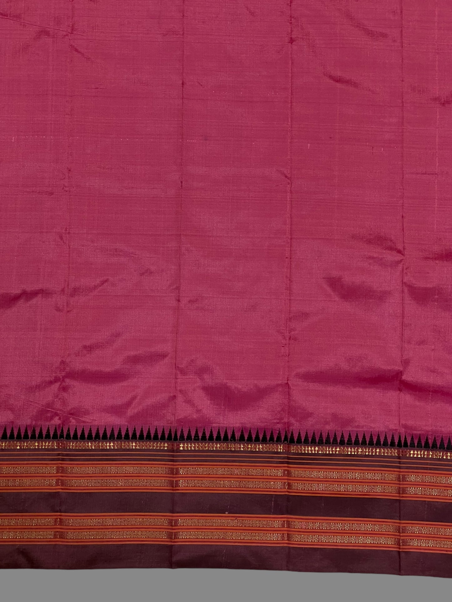 Narayanpet Plain Pink colour pure Silk Saree