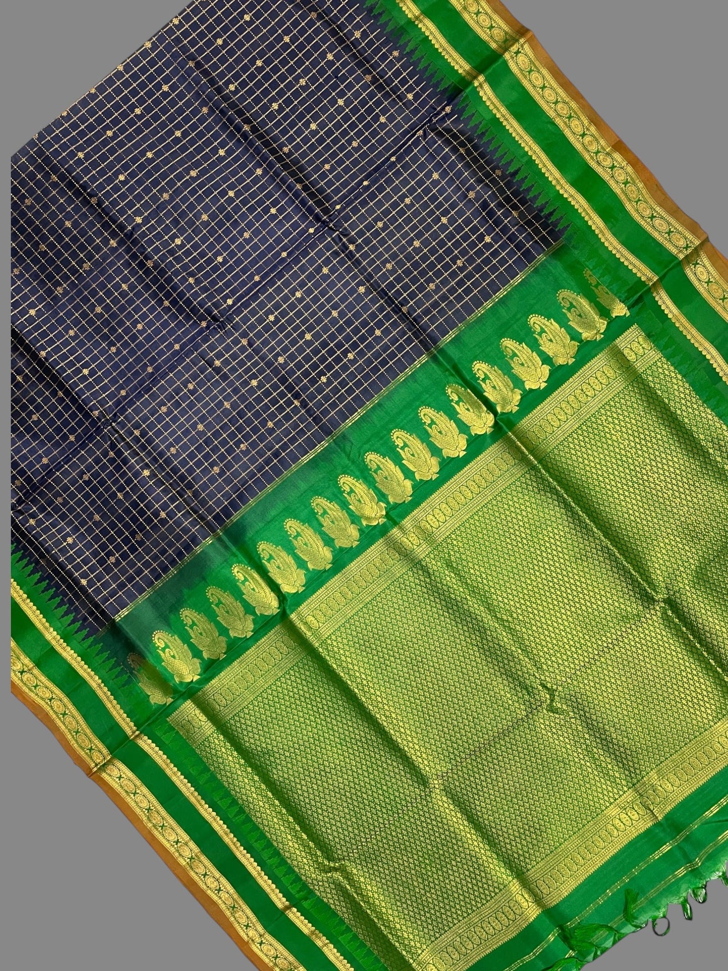 Gap Border Checks Navy Blue Pure Silk Saree