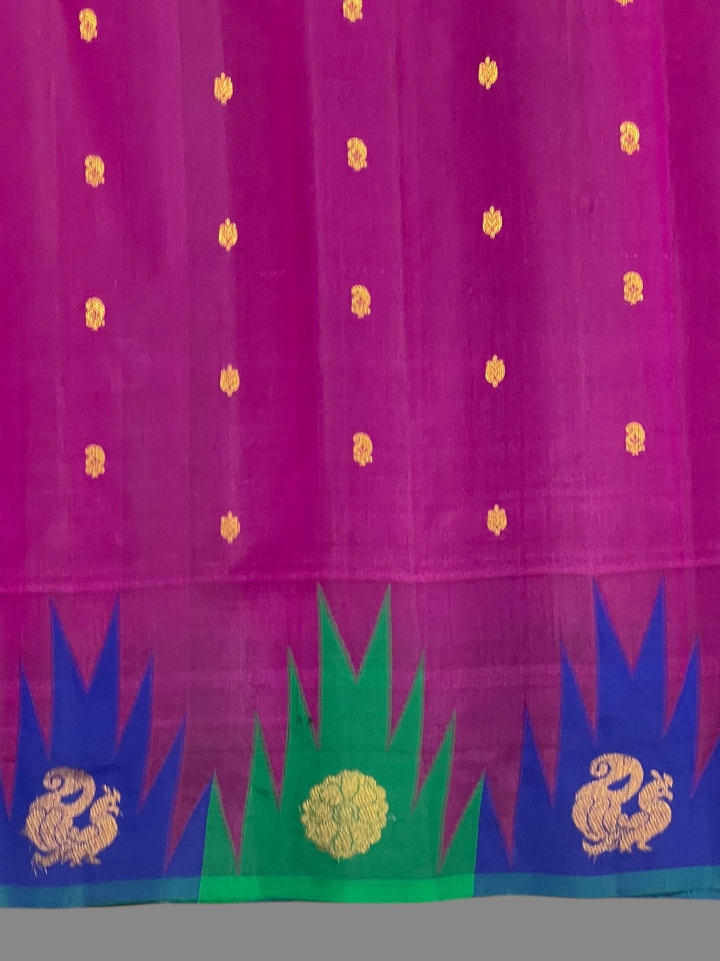 Kanchi Big Temple Border Magenta Pure Silk Saree