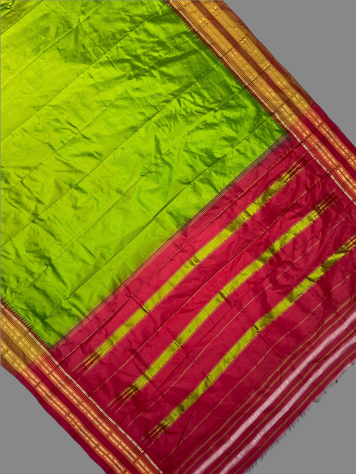 Narayanpet Plain Green colour pure Silk Saree