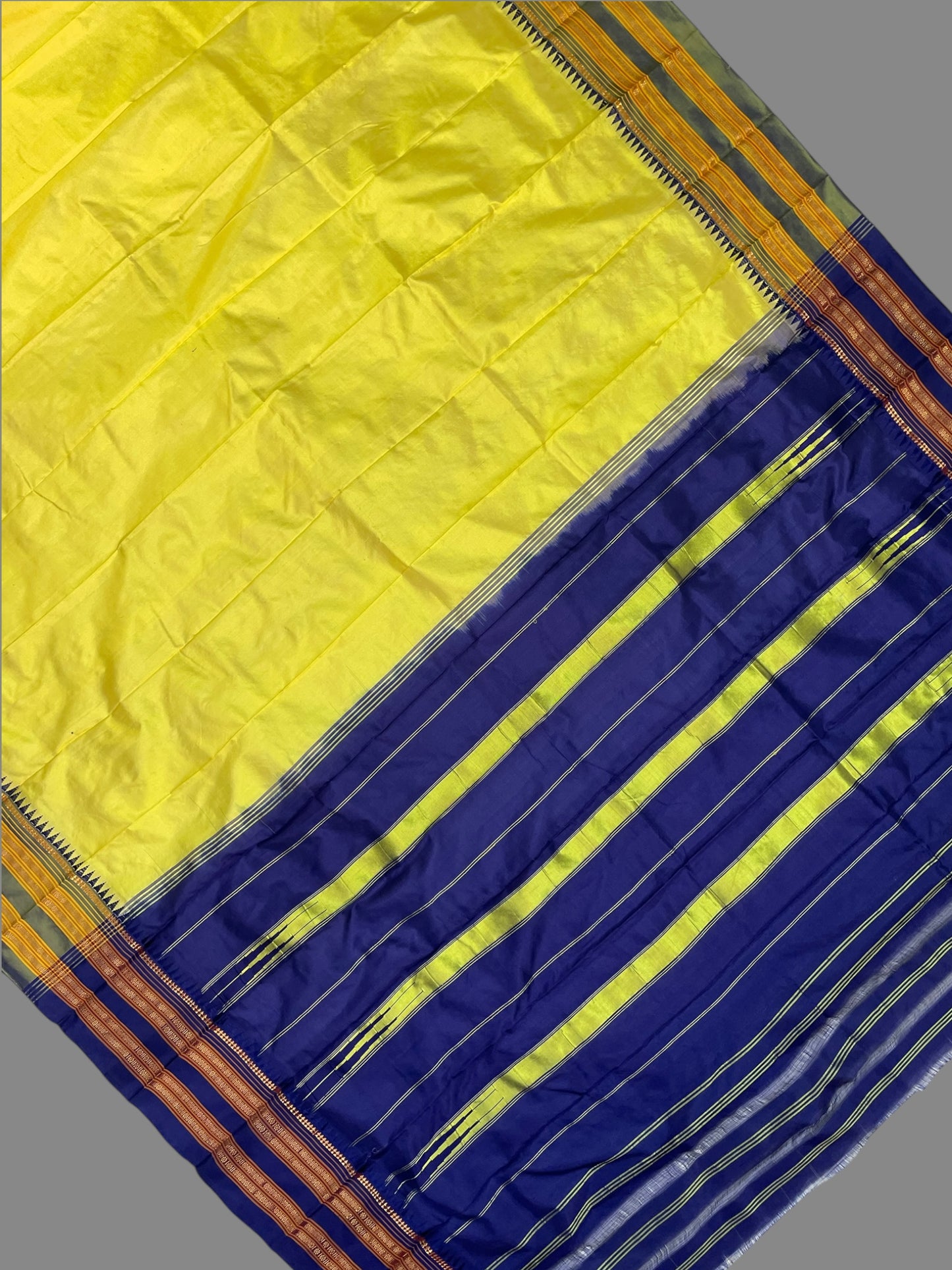 Narayanpet Plain Lemon Yellow 1 Pure Silk Saree