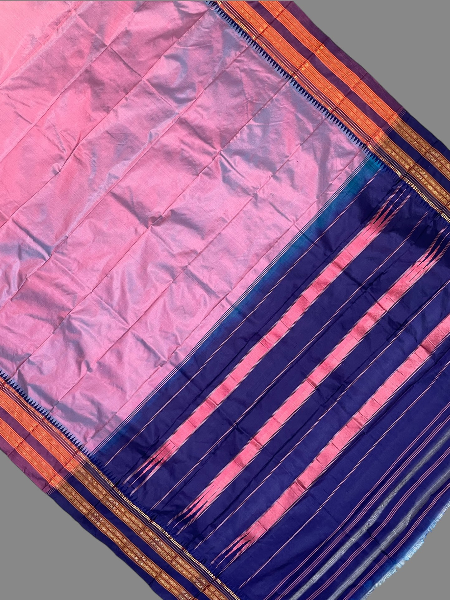 Narayanpet Plain Light Purple Pink Pure Silk Saree