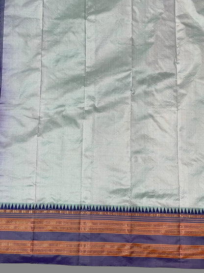 Narayanpet Plain Silver Grey Pure Silk Saree