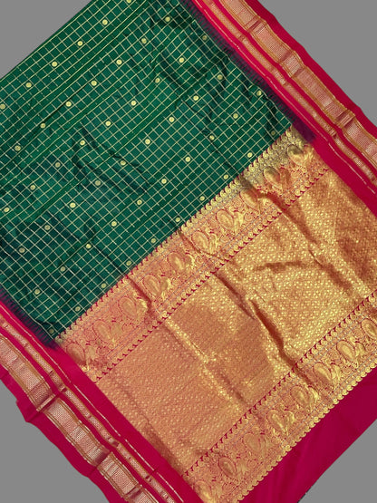 Big Peshwai Checks Dark Green Pure Silk Saree