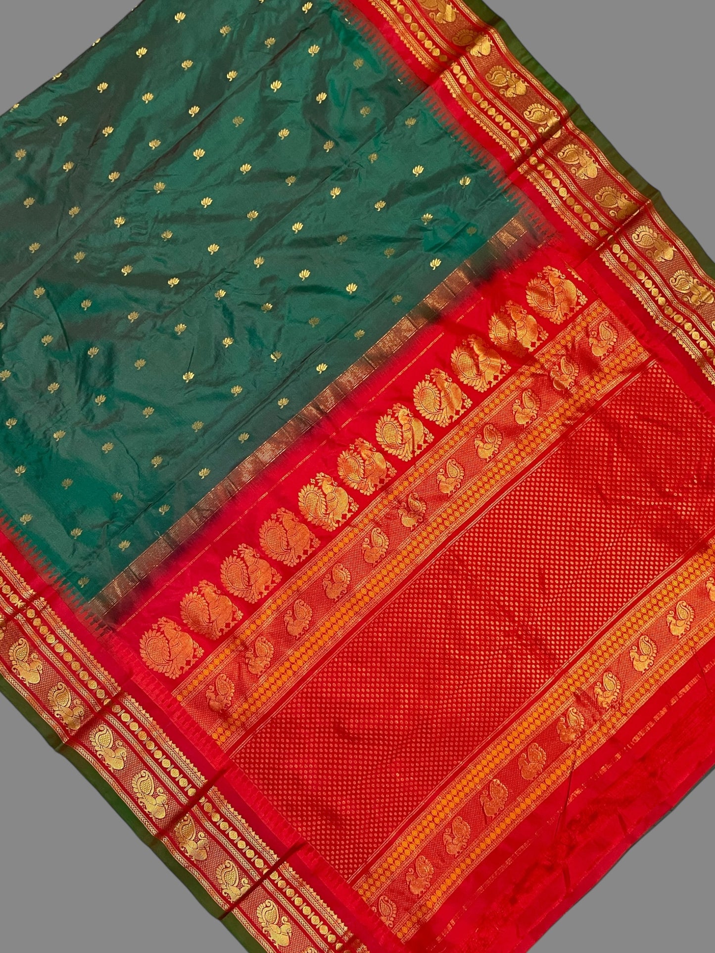 Mahalaxmi Border Dull Green Pure Silk Saree