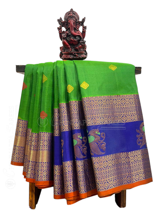 Big Gap Double Peacock Border Light Green Pure Silk Saree