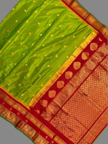 Kanchi Border Butta Mehendi Green Pure Silk Saree