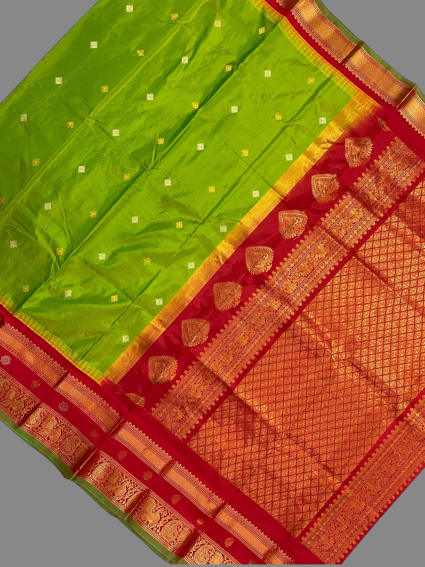 Kanchi Border Butta Parrot Green 1 Pure Silk Saree