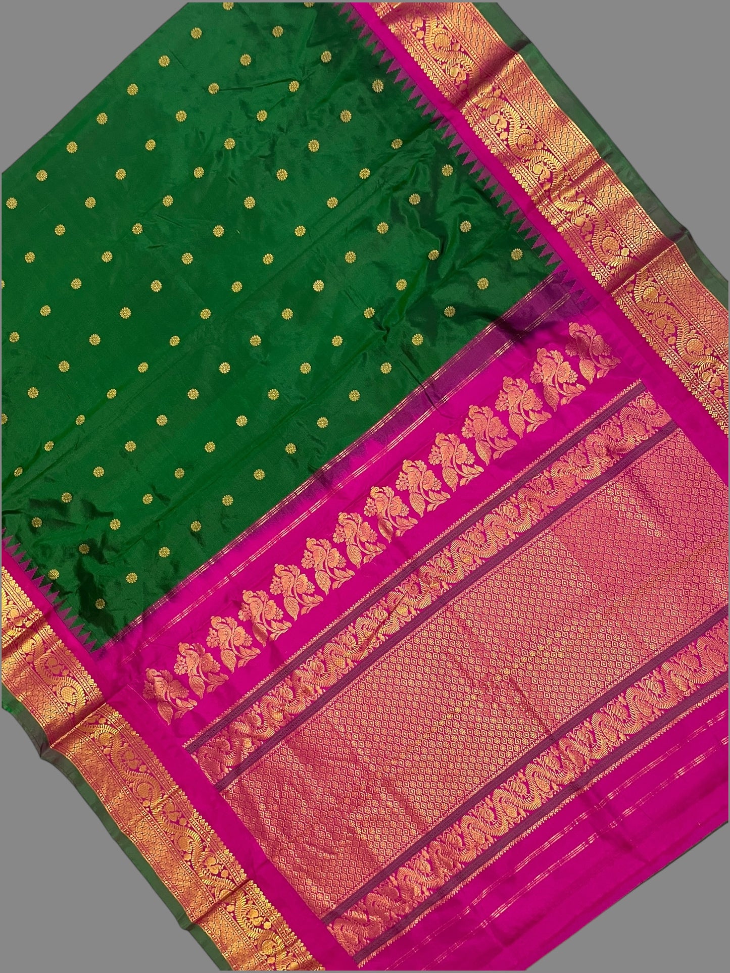 Shilpi  Border Bottle Green Pure Silk Saree