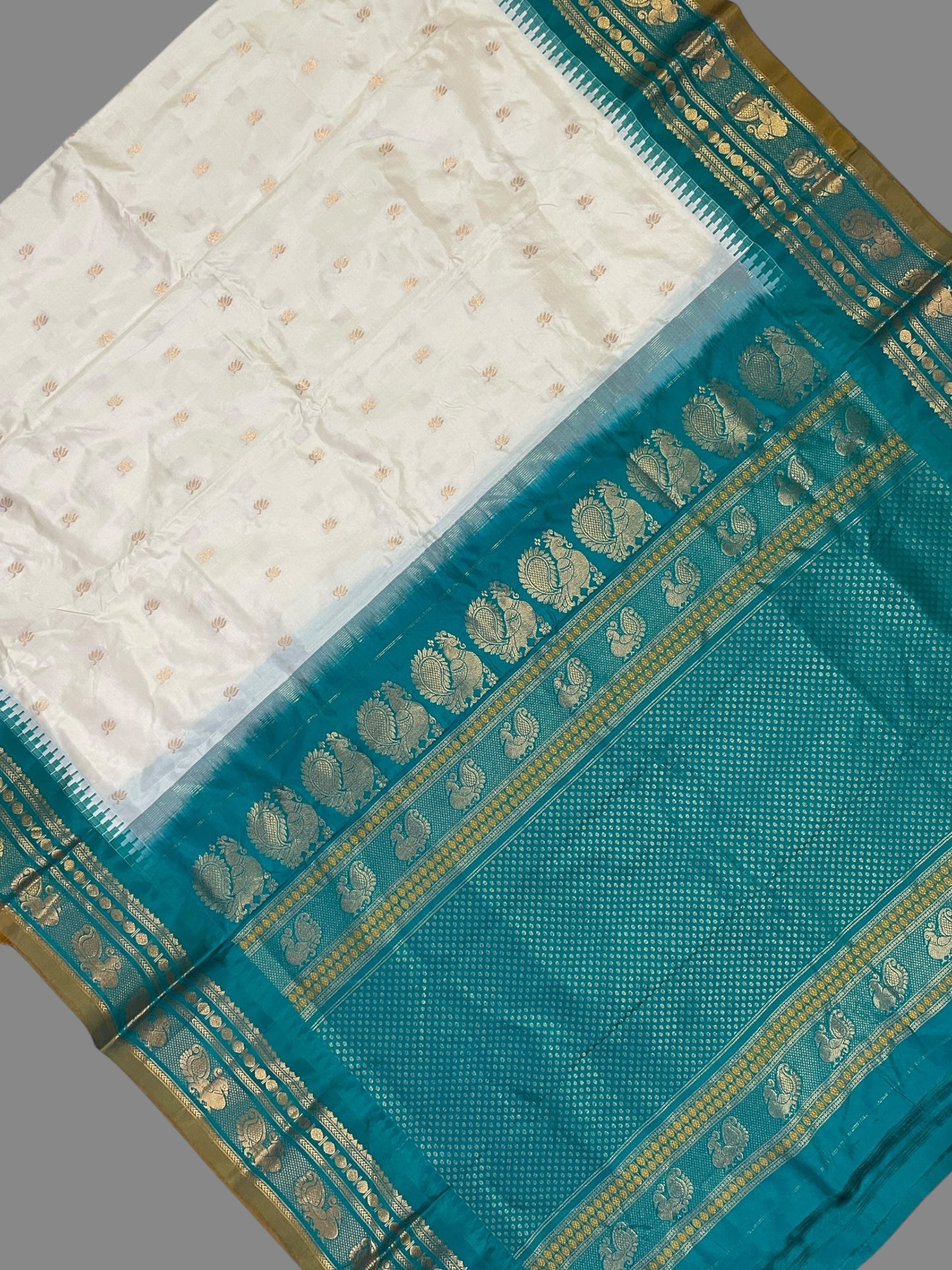 Mahalaxmi Border Cream Pure Silk Saree