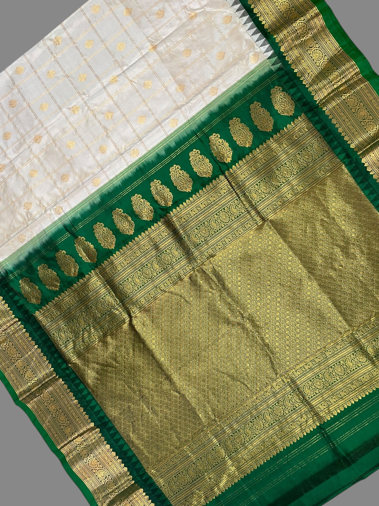 Bridal Big Checks Butta Very Light Grey Pure Silk Sarees