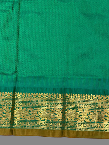 Gadwal Small Checks Butta Navy Blue Pure Silk Sarees