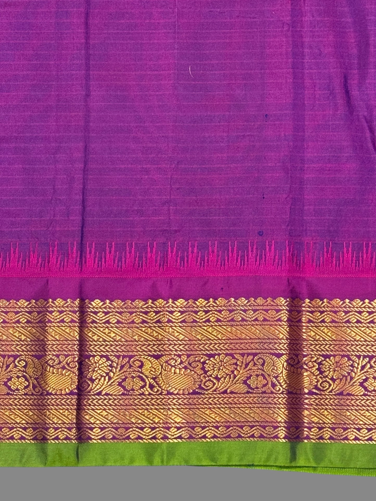 Bridal Big Checks Butta Emerald Green Pure Silk Sarees