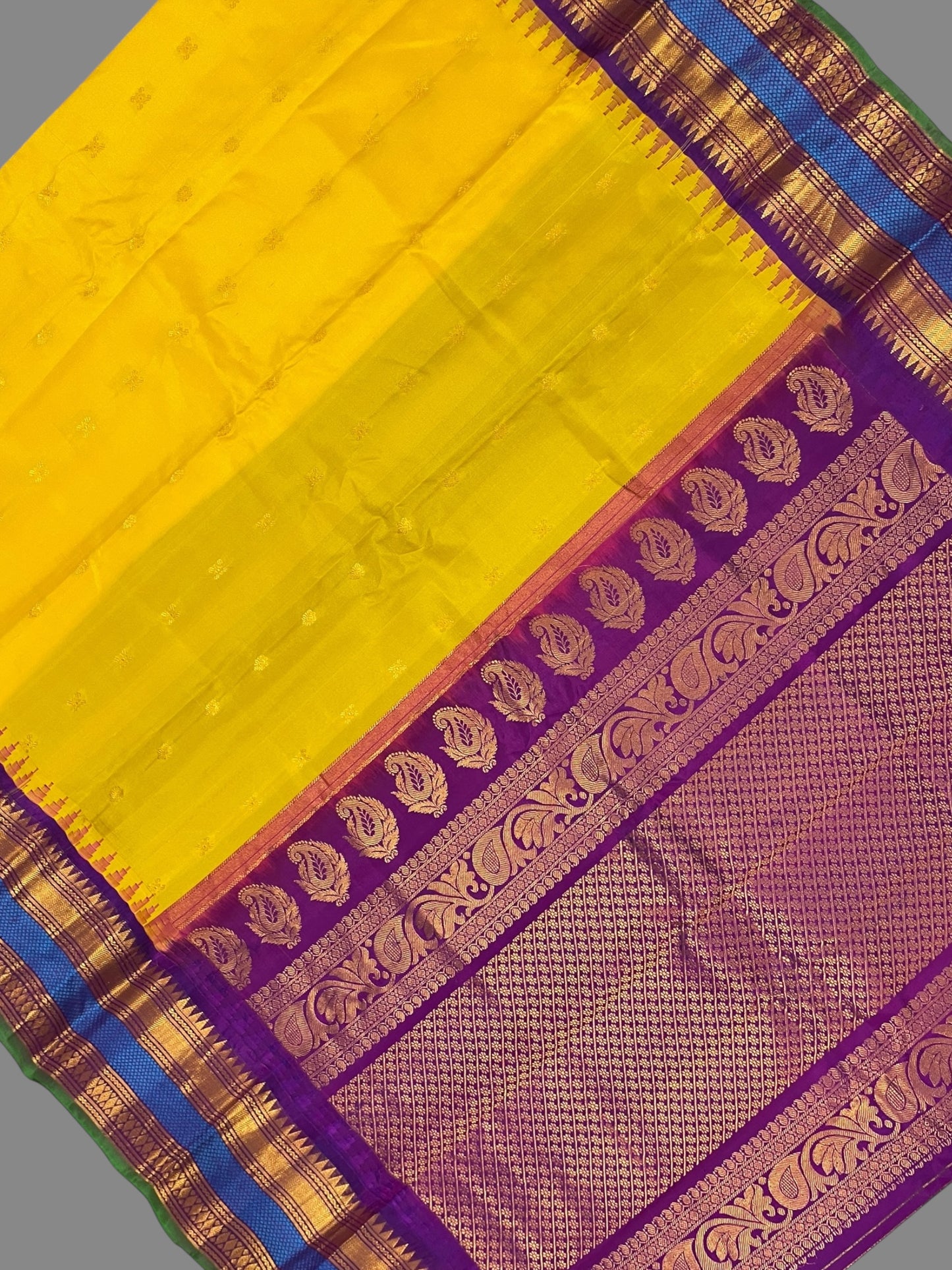 Venkat Giri Checks Yellow Pure Silk Saree