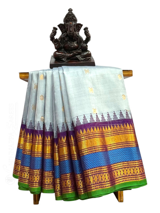Venkat Giri Checks Very Light Blue Pure Silk Saree