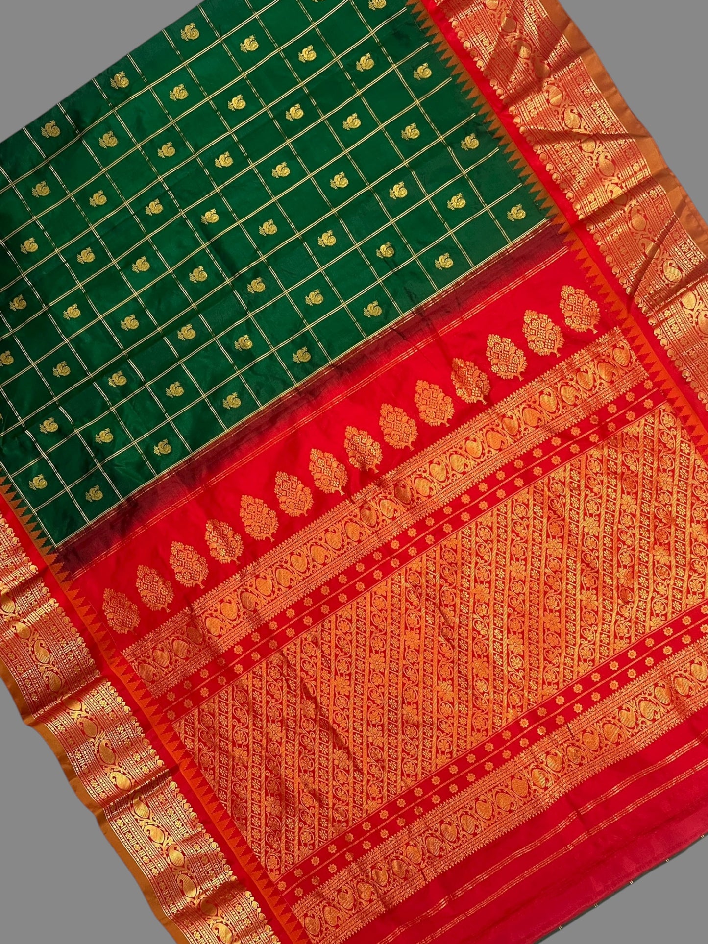 Bridal Big Checks Butta Dark Green Pure Silk Sarees