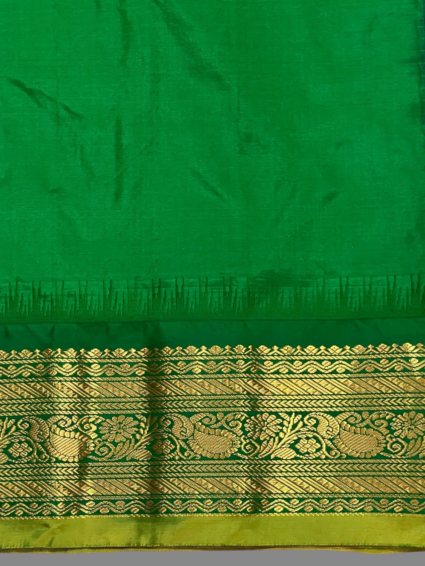 Gadwal Small Checks Butta Yellow Pure Silk Sarees