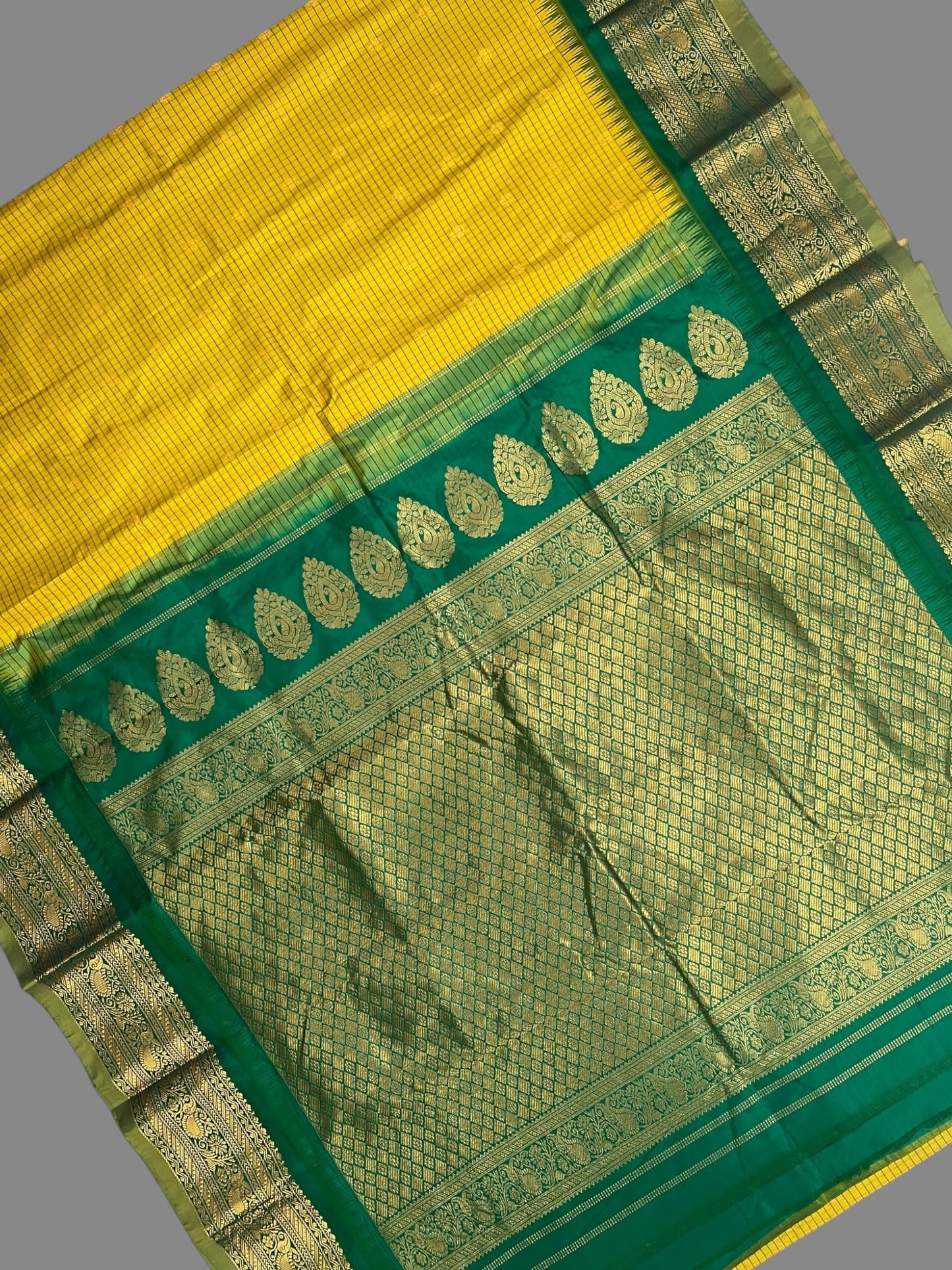Gadwal Small Checks Butta Yellow Pure Silk Sarees