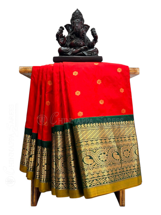 Gadwal Big Border Red Pure Silk Sarees