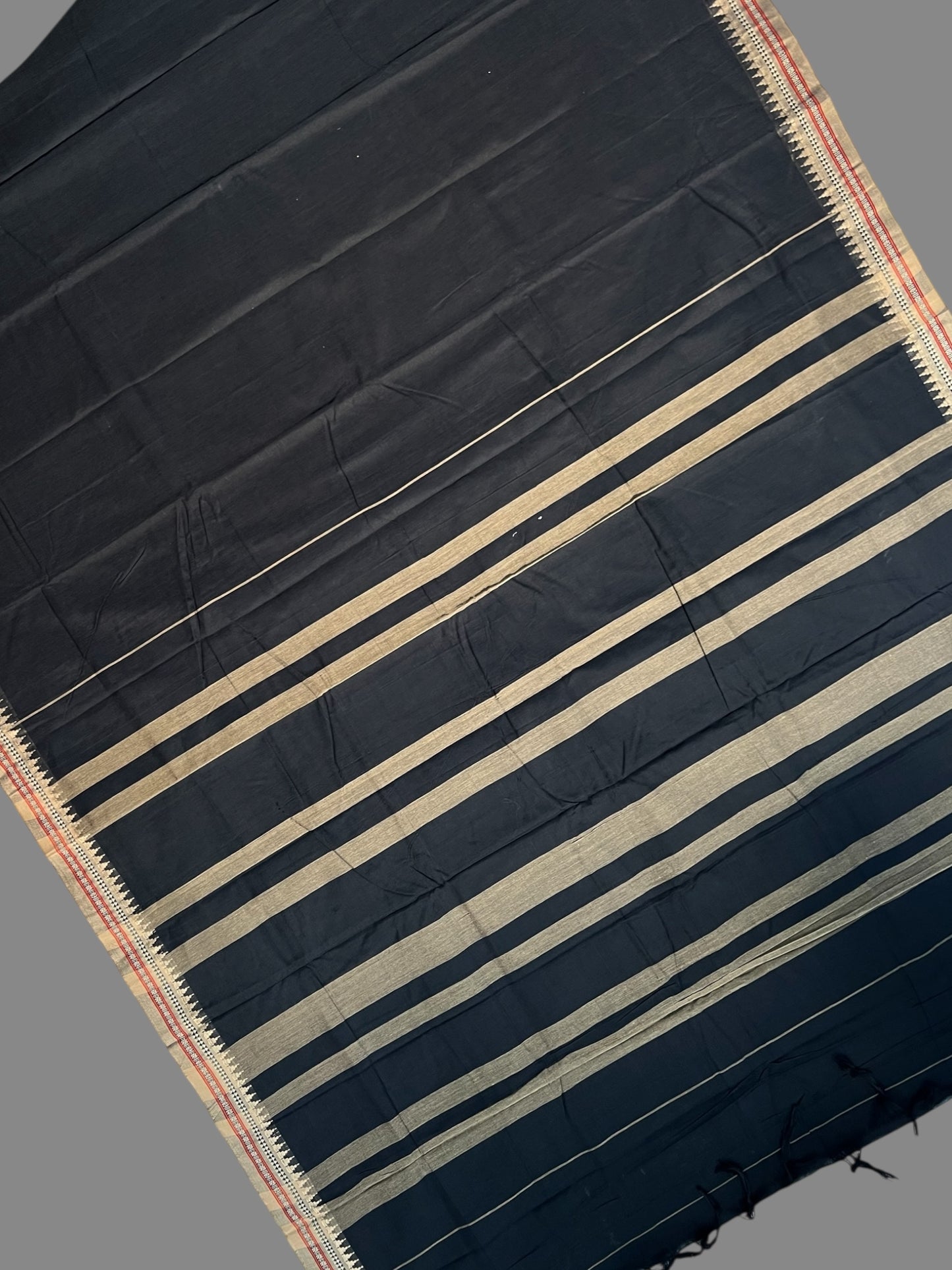 Narayanpet Black Cotton Saree CS441