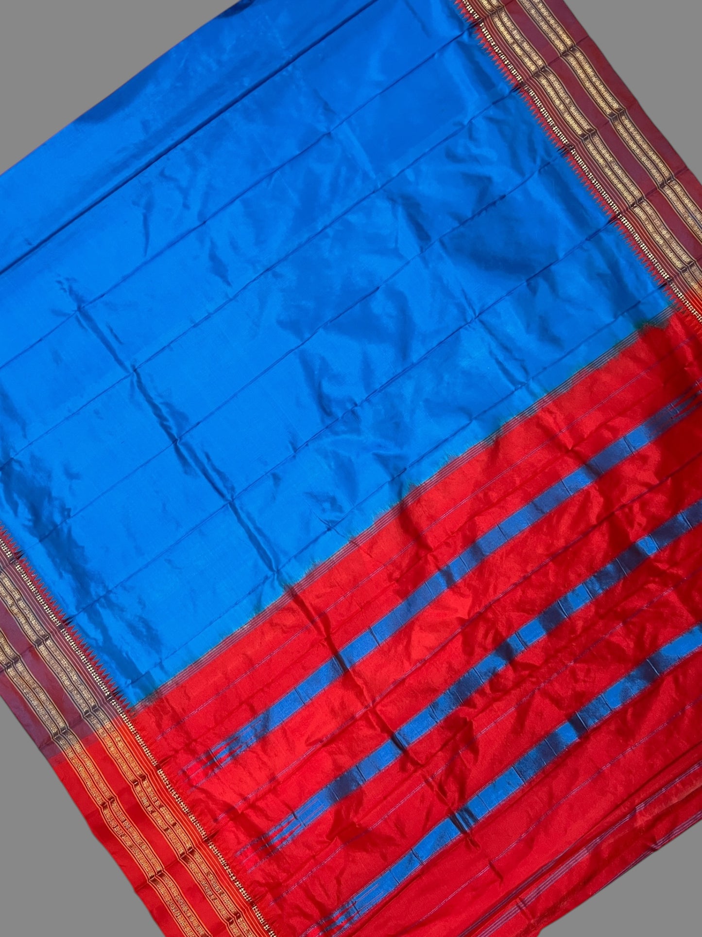 Narayanpet Plain Blue Pure Silk Saree