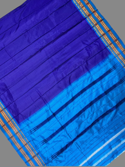 Narayanpet Plain Navy Blue colour pure Silk Saree