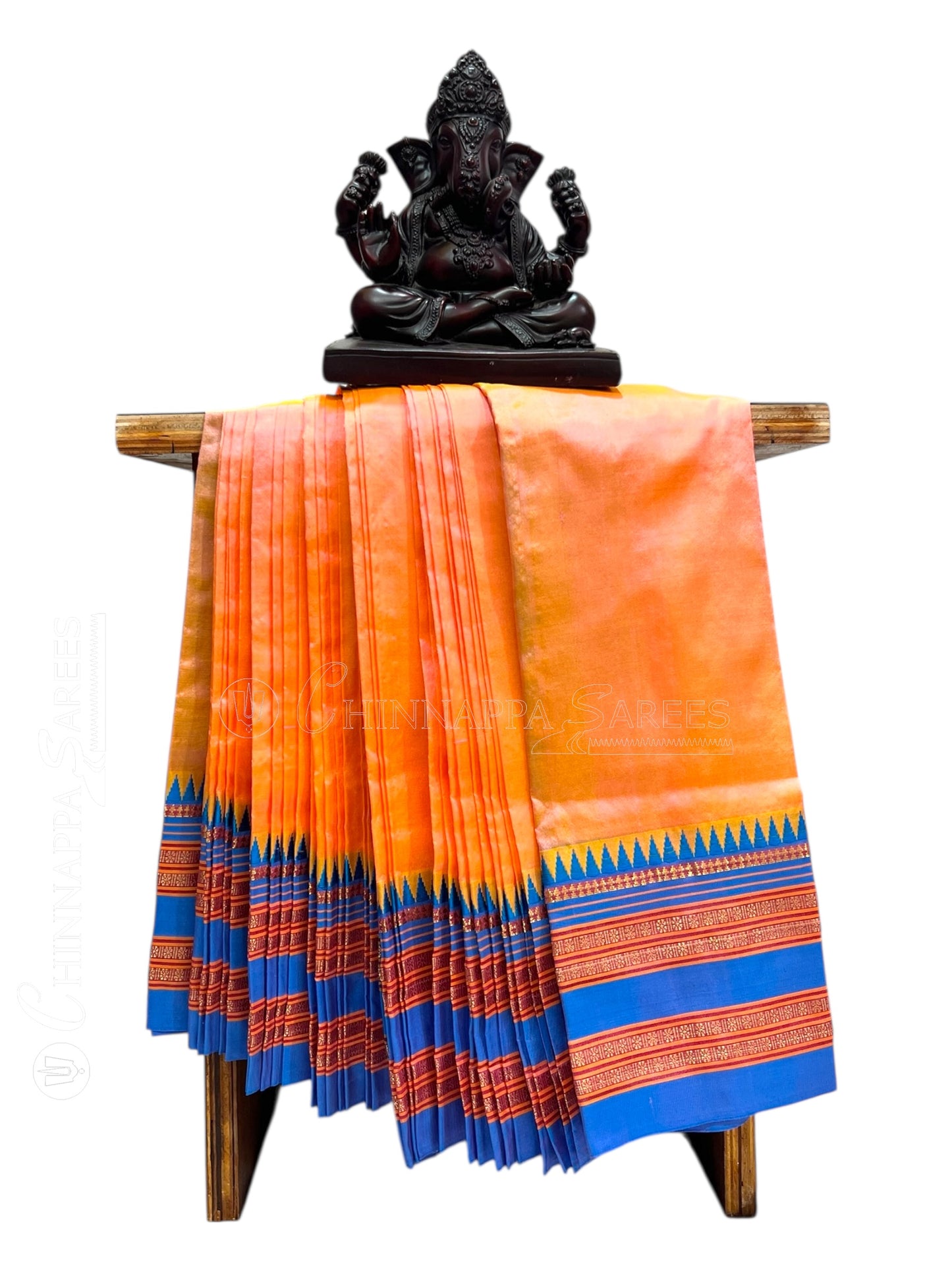 Narayanpet Plain Light Peach pure Silk Saree