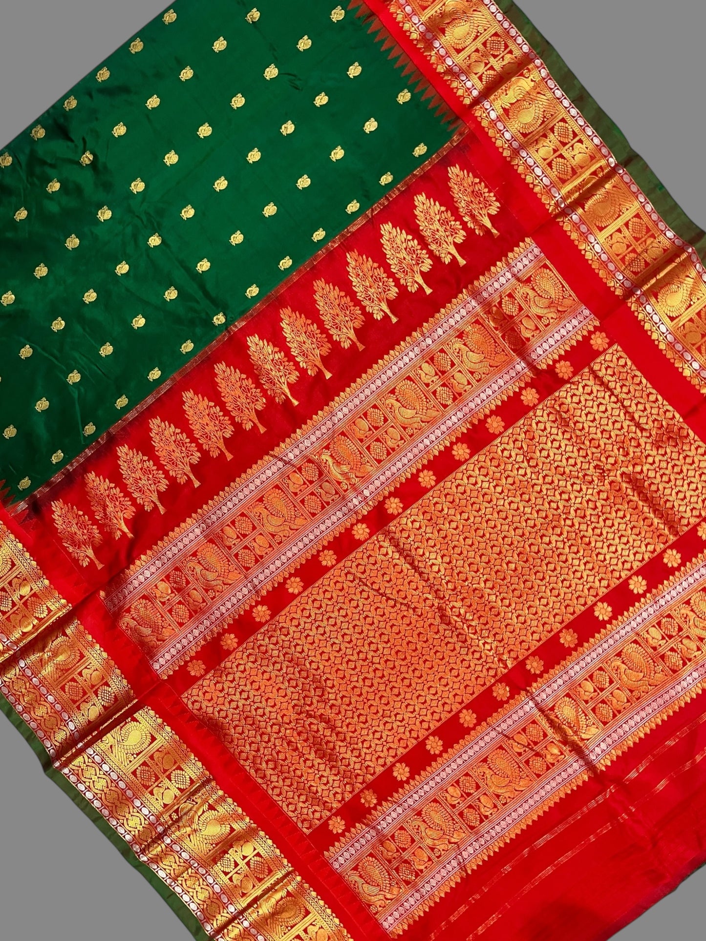 Gadwal Peacock Border Dark Green Silk Saree