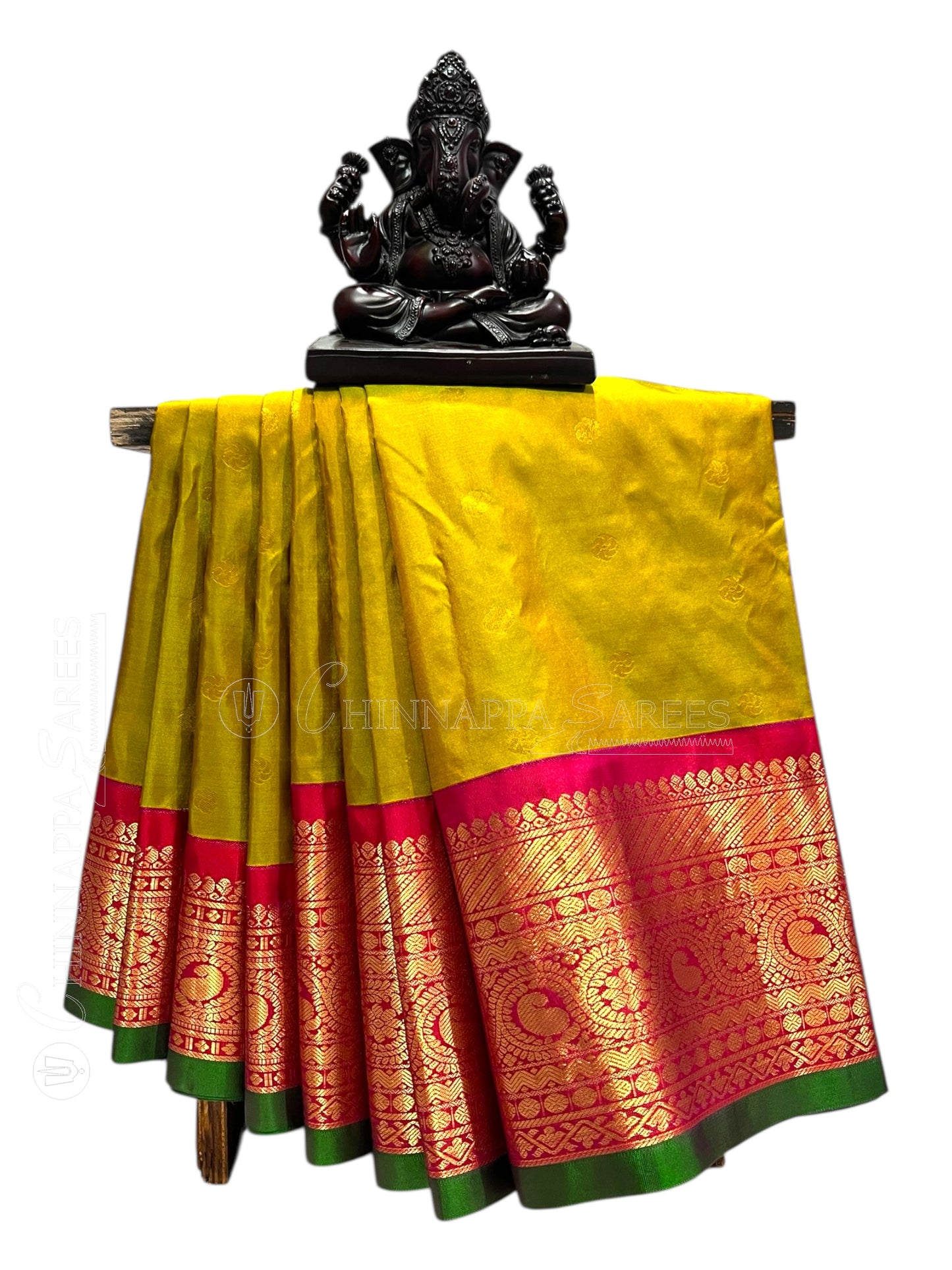 Gadwal Big Border Mehndi Pure Silk Sarees