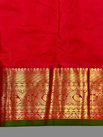 Gadwal Big Border White  Pure Silk Sarees