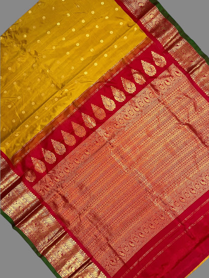 Gadwal Big Border Mehndi Green Pure Silk Sarees