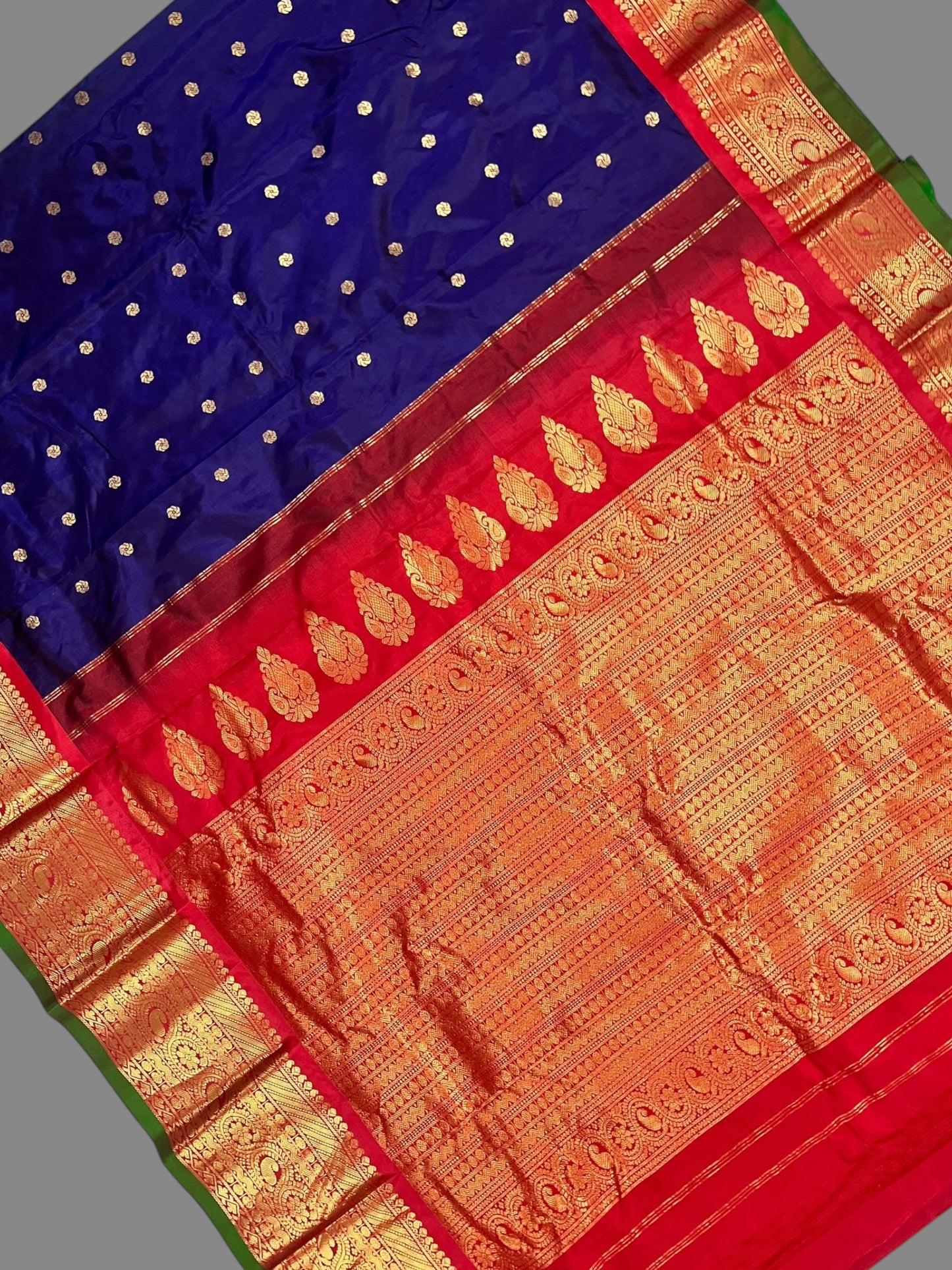 Gadwal Big Border Dark Purple Pure Silk Sarees