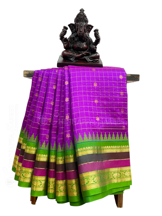 Gap Border Checks Dark Magenta Pure Silk Saree
